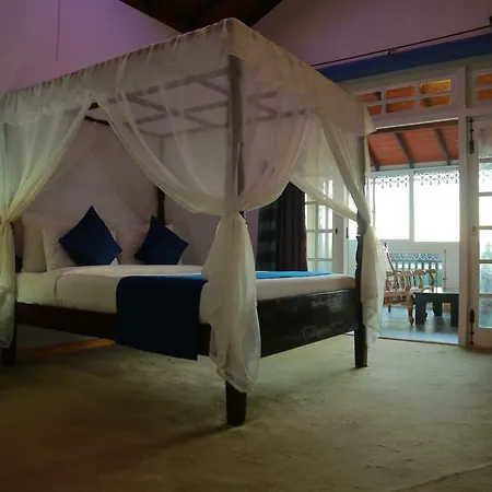 Camellia Lake Resort-3